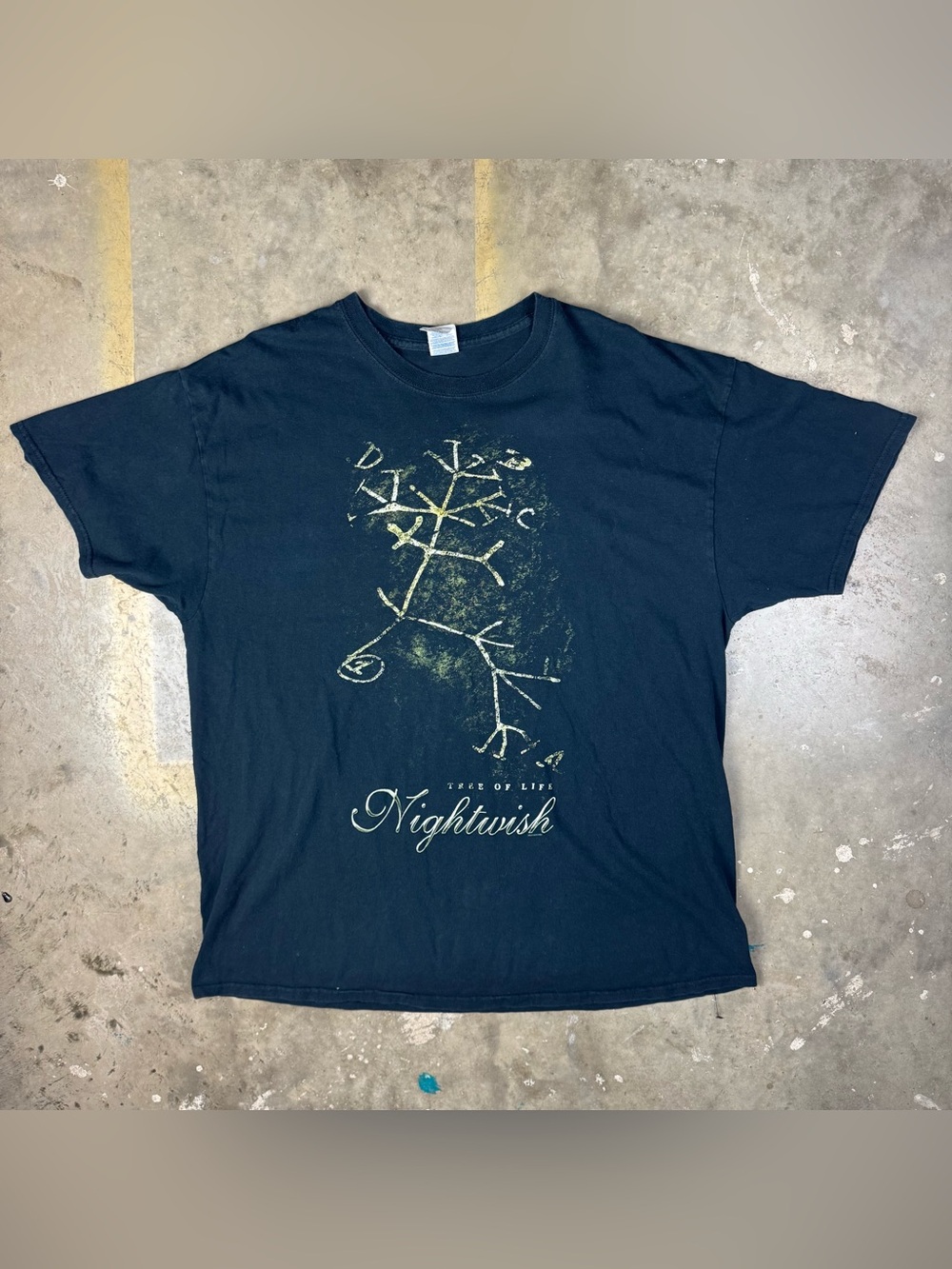 Nightwish T-Shirt Size XL Gildan Symphonic Metal Orchestral Epic Band Tour Tee